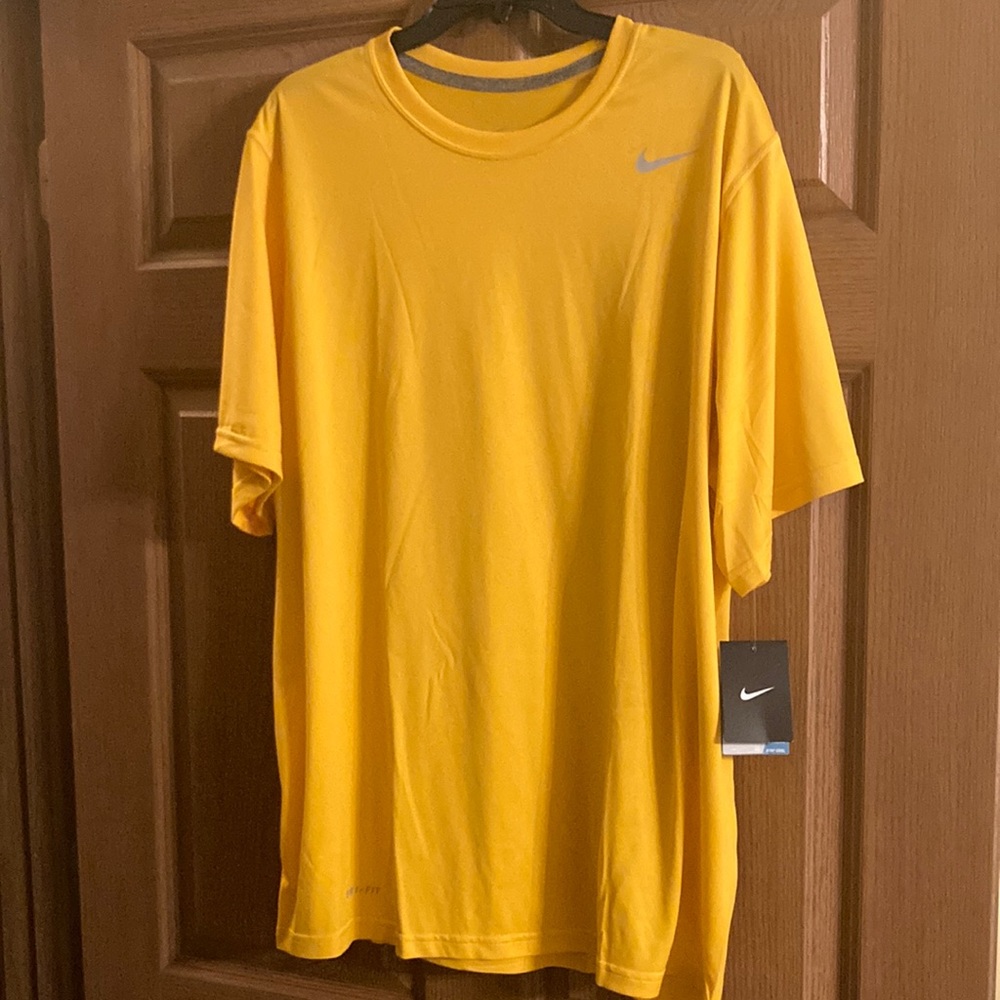 New with tags. Nike